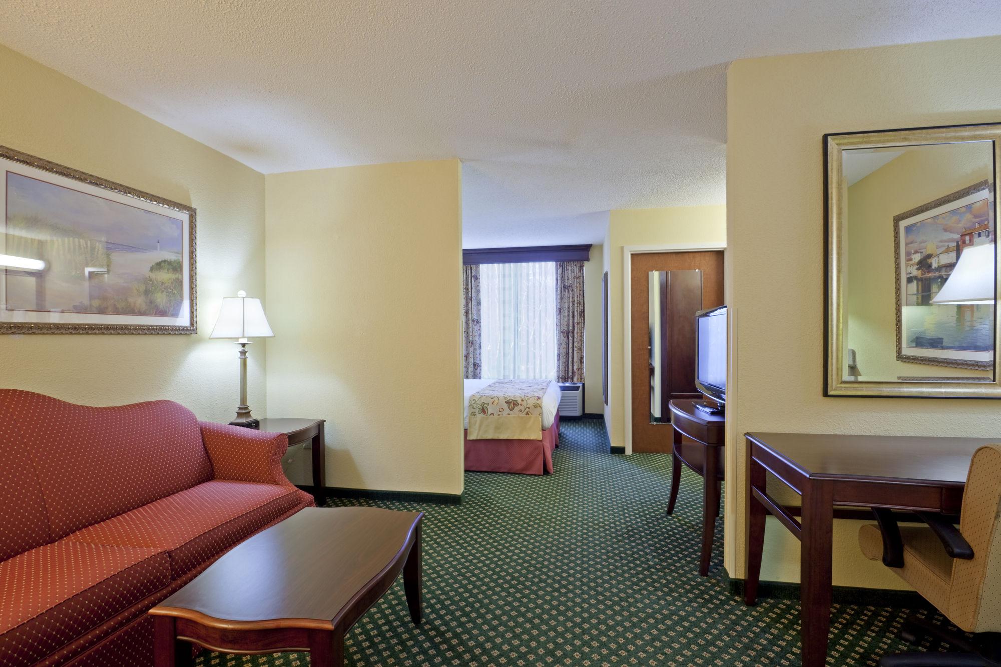 Holiday Inn Express South Portland By Ihg Экстерьер фото