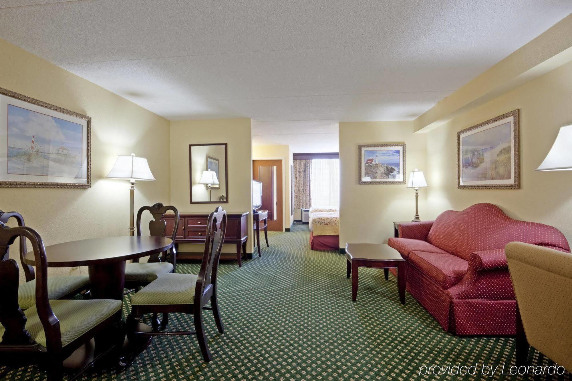 Holiday Inn Express South Portland By Ihg Номер фото
